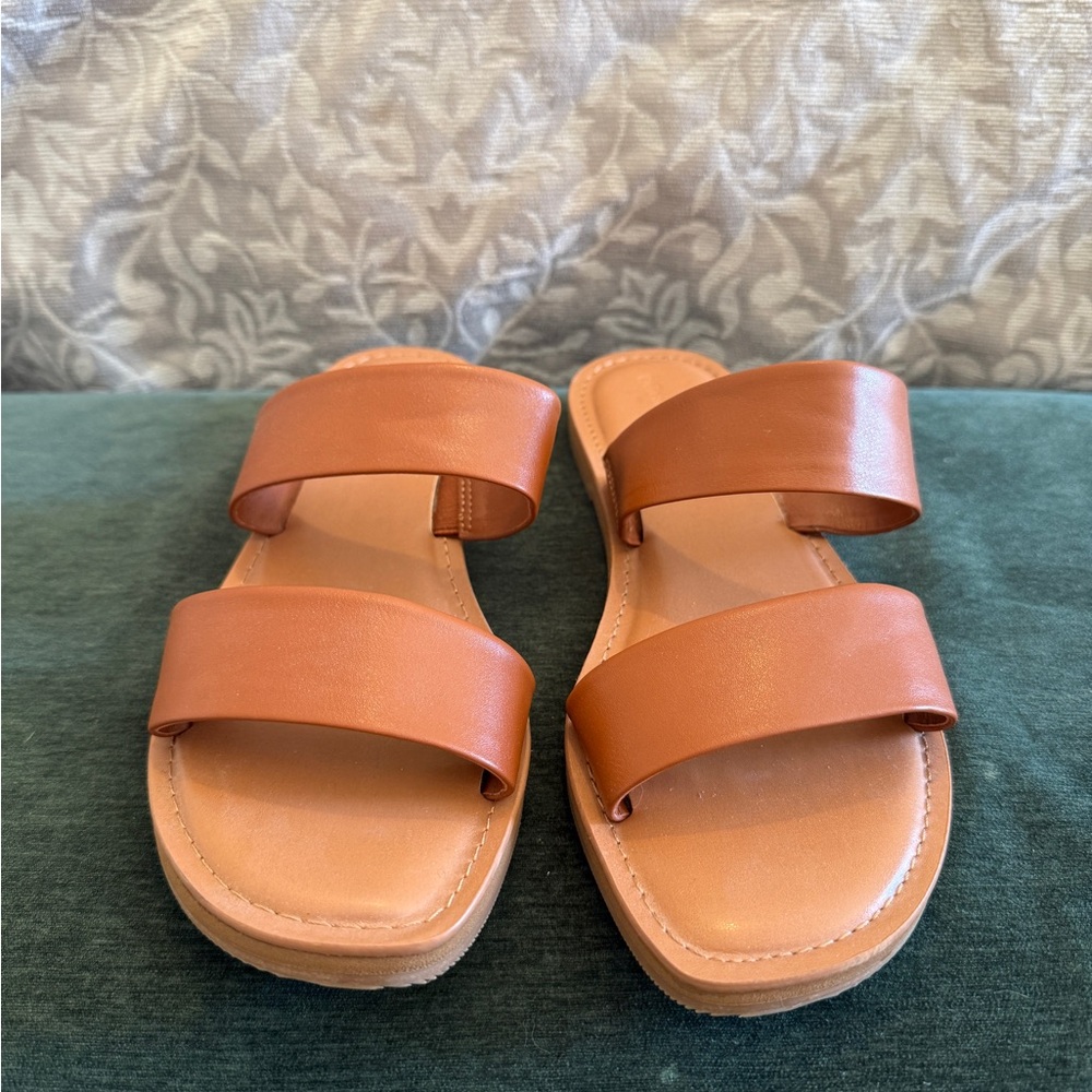 Universal Thread Tan Double Strap Sandals
